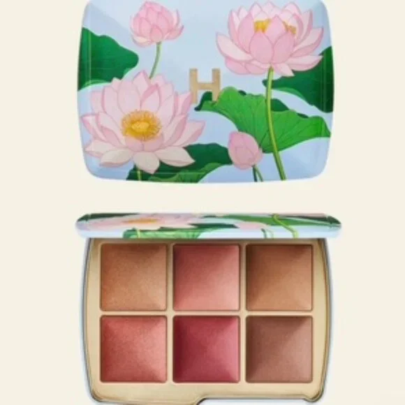 NEW IN BOX Hourglass Lotus Flower Palette (Holiday 2024) Sold out - Picture 1 of 4